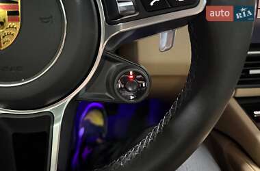 Внедорожник / Кроссовер Porsche Cayenne Coupe 2020 в 