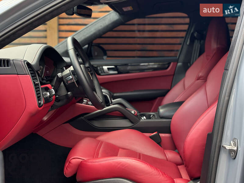 Внедорожник / Кроссовер Porsche Cayenne Coupe 2023 в Одессе