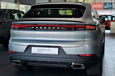 Внедорожник / Кроссовер Porsche Cayenne Coupe 2024 в 