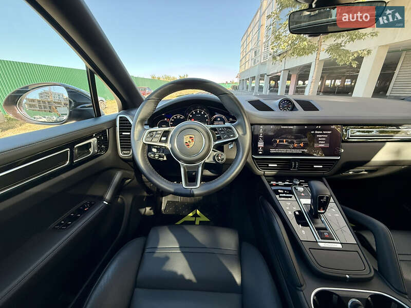 Позашляховик / Кросовер Porsche Cayenne Coupe 2019 в Києві