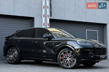 Позашляховик / Кросовер Porsche Cayenne Coupe 2024 в 