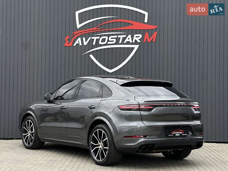 Внедорожник / Кроссовер Porsche Cayenne Coupe 2020 в Мукачево