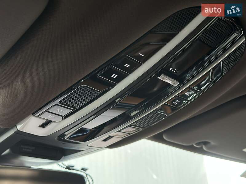 Внедорожник / Кроссовер Porsche Cayenne Coupe 2020 в Мукачево