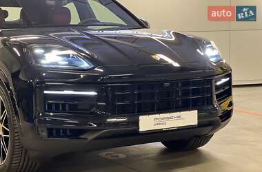 Внедорожник / Кроссовер Porsche Cayenne Coupe 2024 в 