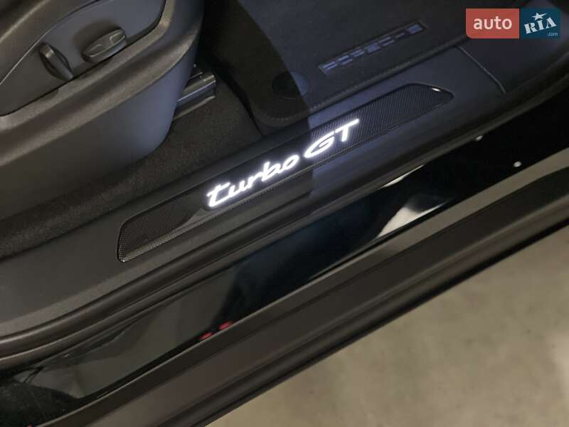 Внедорожник / Кроссовер Porsche Cayenne Coupe 2024 в Киеве