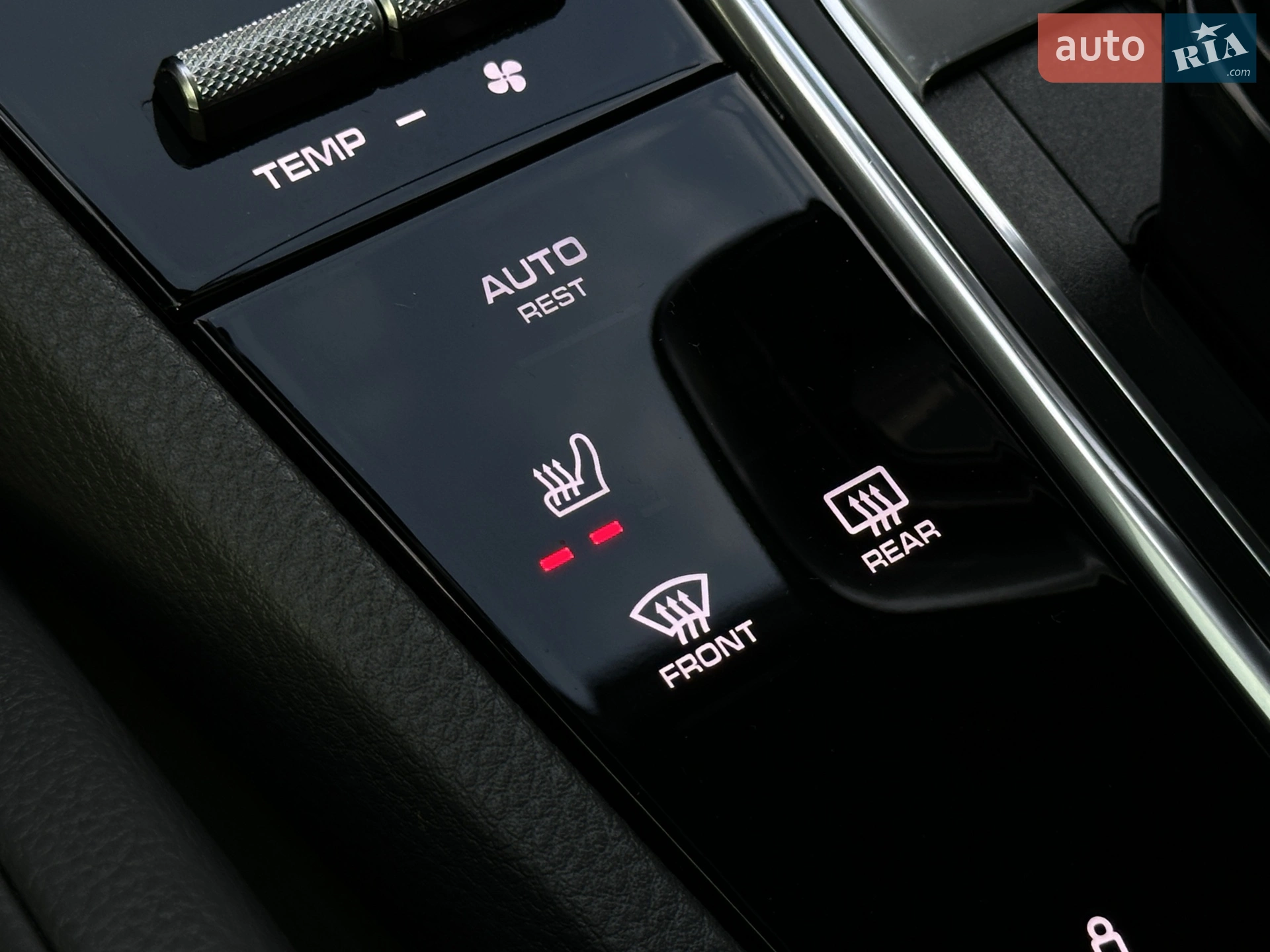 2020 Porsche Cayenne Coupe - мініатюра 59