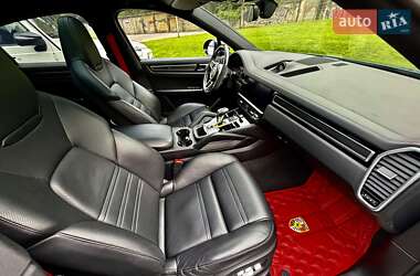 Внедорожник / Кроссовер Porsche Cayenne Coupe 2019 в 