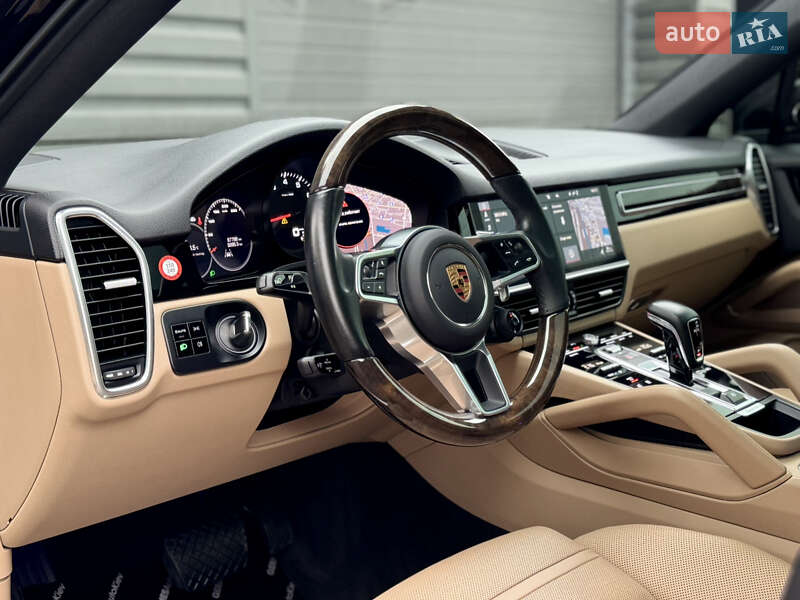 Позашляховик / Кросовер Porsche Cayenne Coupe 2019 в Києві