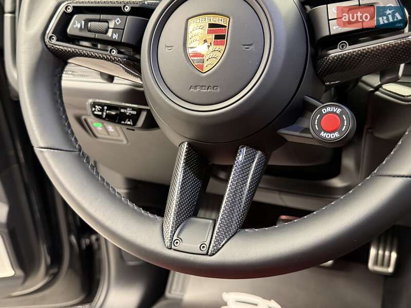 Позашляховик / Кросовер Porsche Cayenne Coupe 2024 в Києві фото 72 Позашляховик / Кросовер Porsche Cayenne Coupe 2024 в Києві