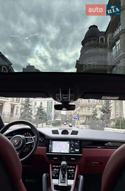 Внедорожник / Кроссовер Porsche Cayenne Coupe 2020 в  фото 22 Внедорожник / Кроссовер Porsche Cayenne Coupe 2020 в