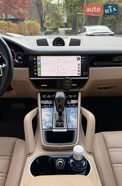 Внедорожник / Кроссовер Porsche Cayenne Coupe 2021 в  фото 14 Внедорожник / Кроссовер Porsche Cayenne Coupe 2021 в