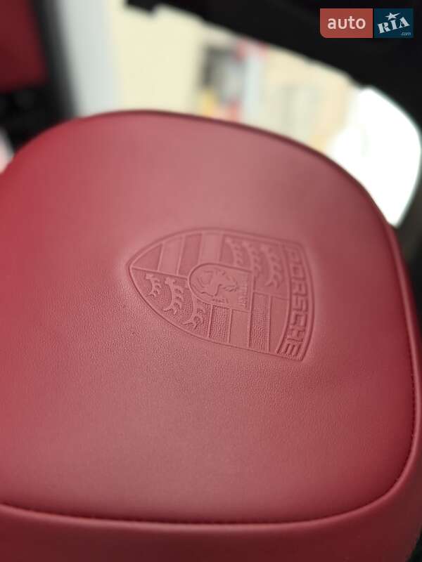 Позашляховик / Кросовер Porsche Cayenne Coupe 2024 в Києві фото 41 Позашляховик / Кросовер Porsche Cayenne Coupe 2024 в Києві