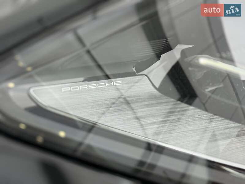 Позашляховик / Кросовер Porsche Cayenne Coupe 2024 в Києві фото 9 Позашляховик / Кросовер Porsche Cayenne Coupe 2024 в Києві