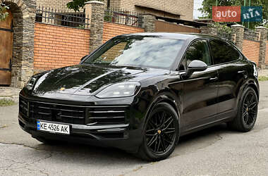 Внедорожник / Кроссовер Porsche Cayenne Coupe 2023 в Киеве