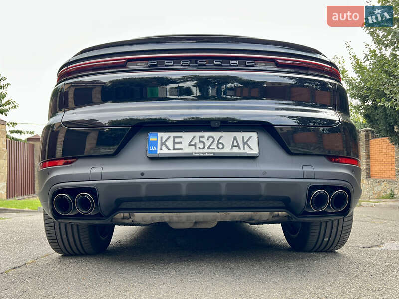 Позашляховик / Кросовер Porsche Cayenne Coupe 2023 в Києві фото 18 Позашляховик / Кросовер Porsche Cayenne Coupe 2023 в Києві