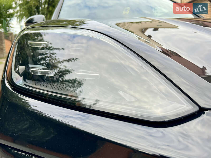 Позашляховик / Кросовер Porsche Cayenne Coupe 2023 в Києві фото 23 Позашляховик / Кросовер Porsche Cayenne Coupe 2023 в Києві