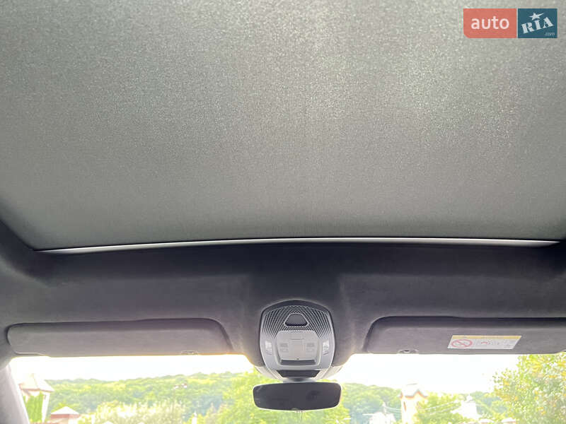 Позашляховик / Кросовер Porsche Cayenne Coupe 2023 в Києві фото 45 Позашляховик / Кросовер Porsche Cayenne Coupe 2023 в Києві