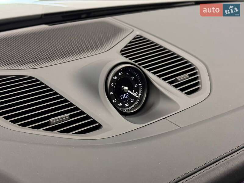 Внедорожник / Кроссовер Porsche Cayenne Coupe 2025 в Киеве