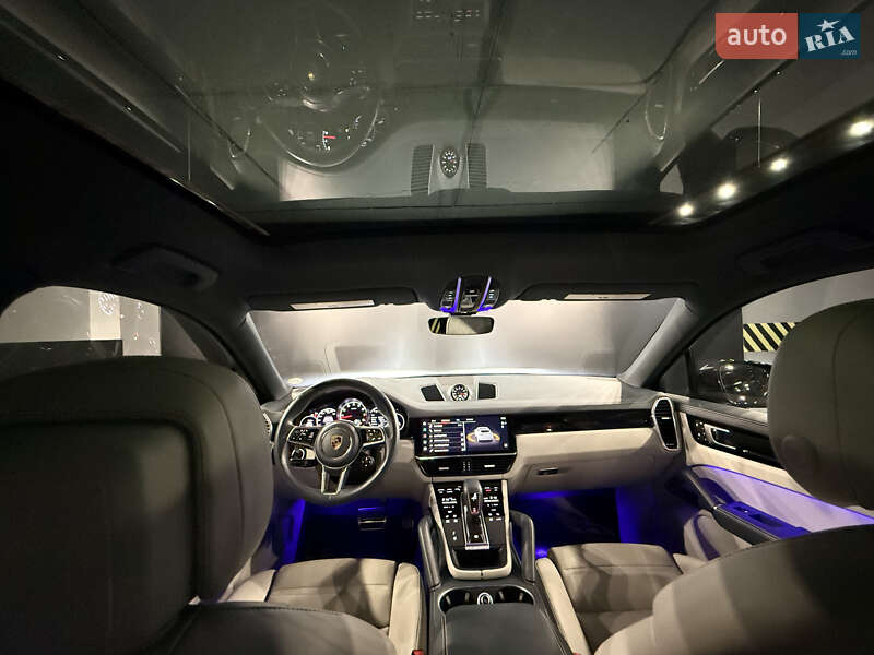 Позашляховик / Кросовер Porsche Cayenne Coupe 2021 в Одесі