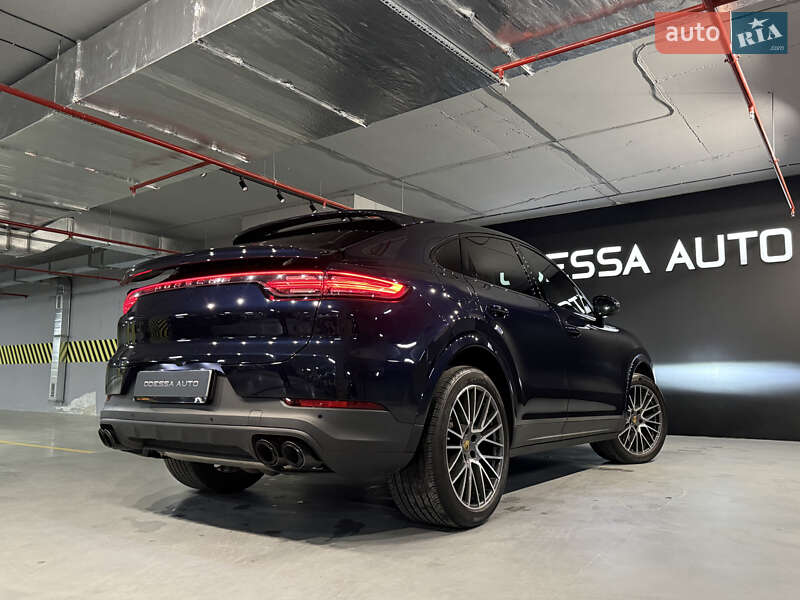 Позашляховик / Кросовер Porsche Cayenne Coupe 2021 в Одесі