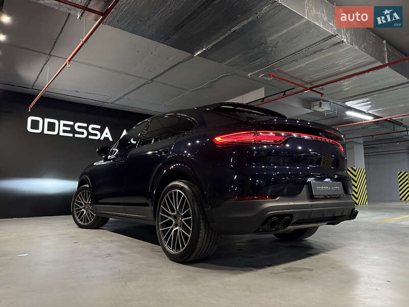 Позашляховик / Кросовер Porsche Cayenne Coupe 2021 в Одесі