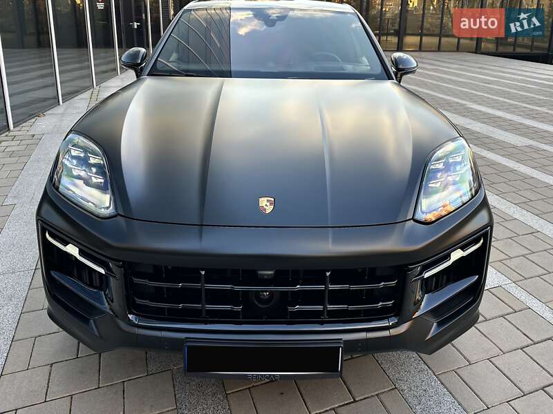 Позашляховик / Кросовер Porsche Cayenne Coupe 2024 в Києві фото 53 Позашляховик / Кросовер Porsche Cayenne Coupe 2024 в Києві