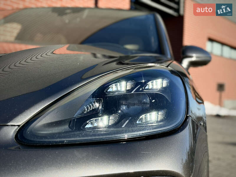 Внедорожник / Кроссовер Porsche Cayenne Coupe 2021 в Львове фото 5 Внедорожник / Кроссовер Porsche Cayenne Coupe 2021 в Львове