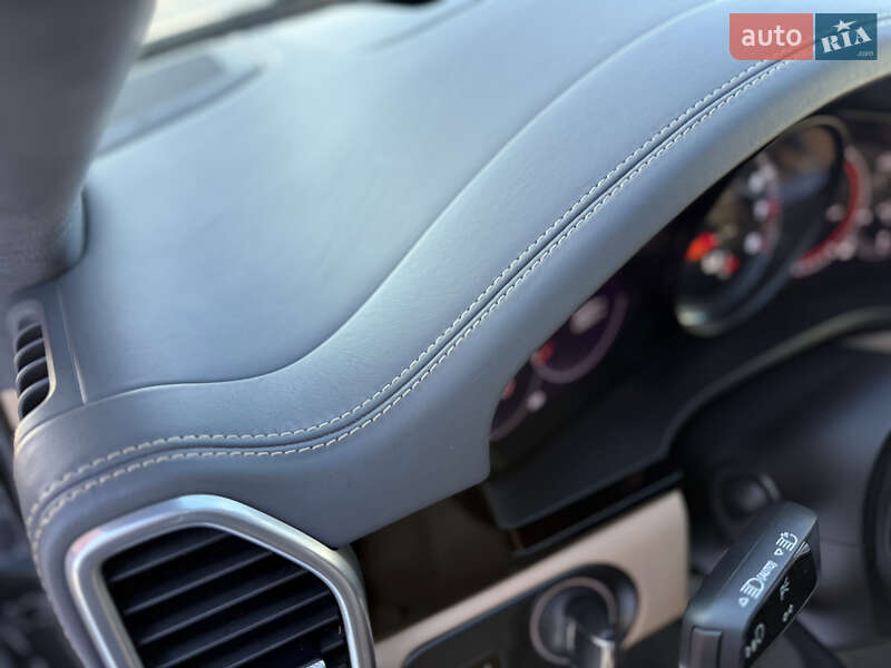 Внедорожник / Кроссовер Porsche Cayenne Coupe 2021 в Львове фото 41 Внедорожник / Кроссовер Porsche Cayenne Coupe 2021 в Львове