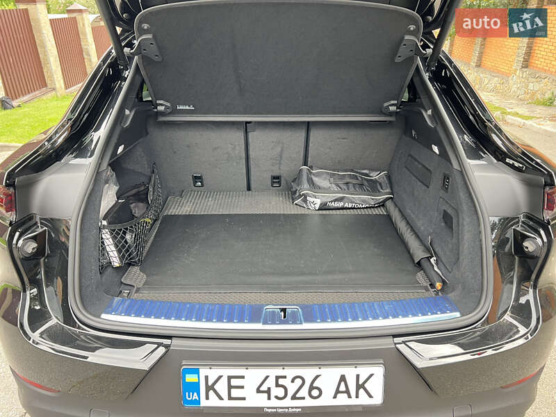 Внедорожник / Кроссовер Porsche Cayenne Coupe 2023 в Киеве фото 37 Внедорожник / Кроссовер Porsche Cayenne Coupe 2023 в Киеве