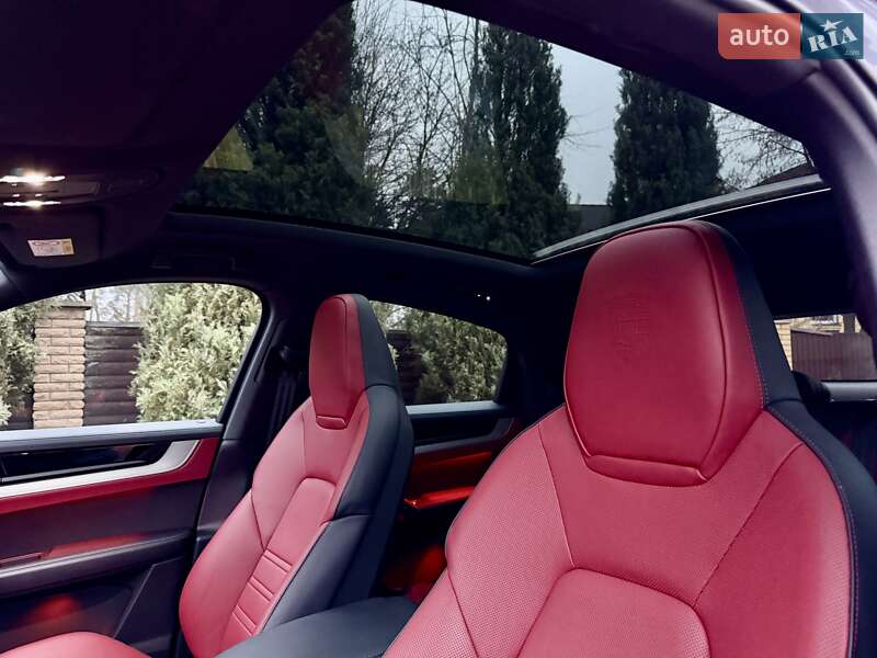 Внедорожник / Кроссовер Porsche Cayenne Coupe 2024 в Киеве фото 121 Внедорожник / Кроссовер Porsche Cayenne Coupe 2024 в Киеве