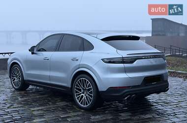 Внедорожник / Кроссовер Porsche Cayenne Coupe 2019 в Киеве