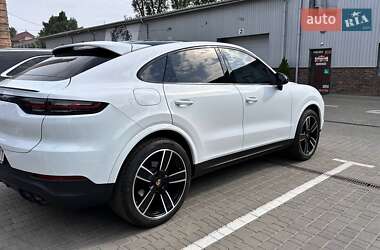 Внедорожник / Кроссовер Porsche Cayenne Coupe 2022 в Киеве