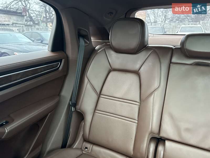 Внедорожник / Кроссовер Porsche Cayenne Coupe 2020 в Тернополе