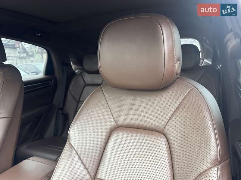 Внедорожник / Кроссовер Porsche Cayenne Coupe 2020 в Тернополе
