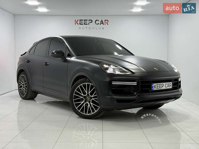 Porsche Cayenne Coupe 2021