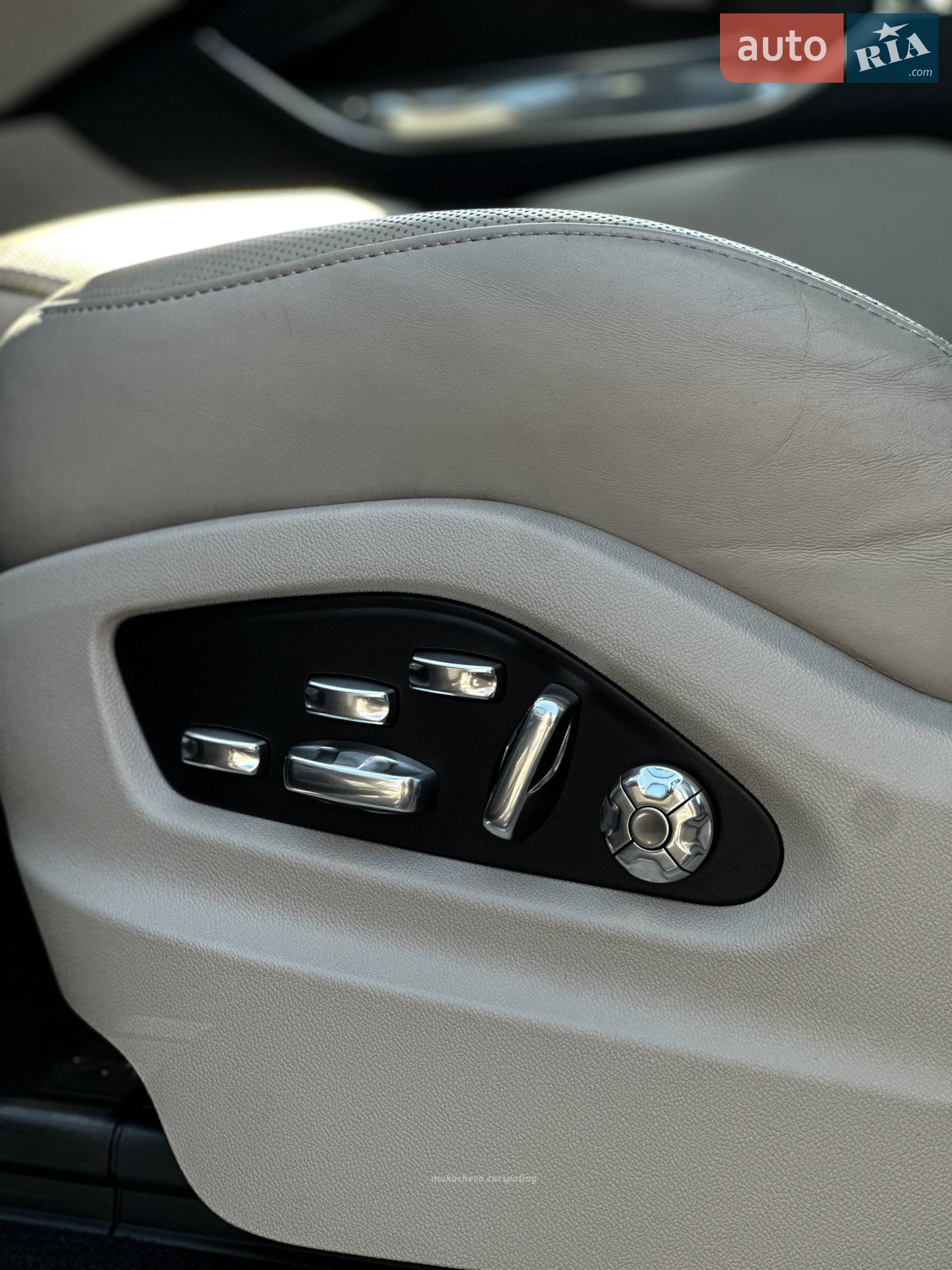 2021 Porsche Cayenne Coupe - мініатюра 9