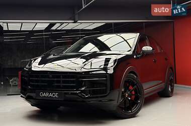 Внедорожник / Кроссовер Porsche Cayenne Coupe 2025 в Киеве