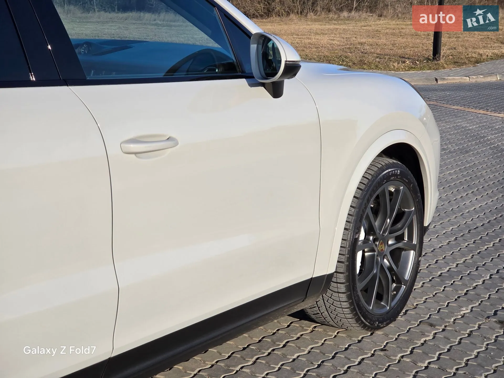 2020 Porsche Cayenne Coupe - мініатюра 15
