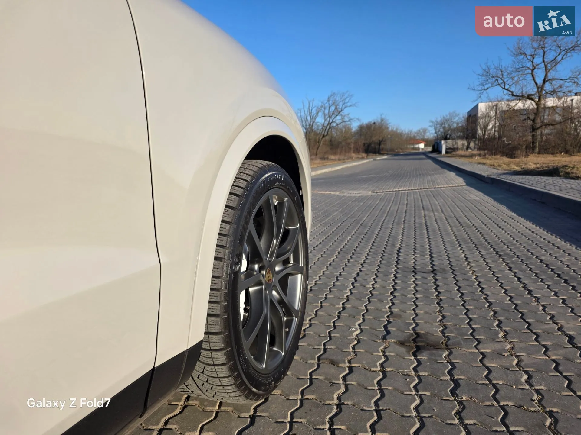 2020 Porsche Cayenne Coupe - мініатюра 16