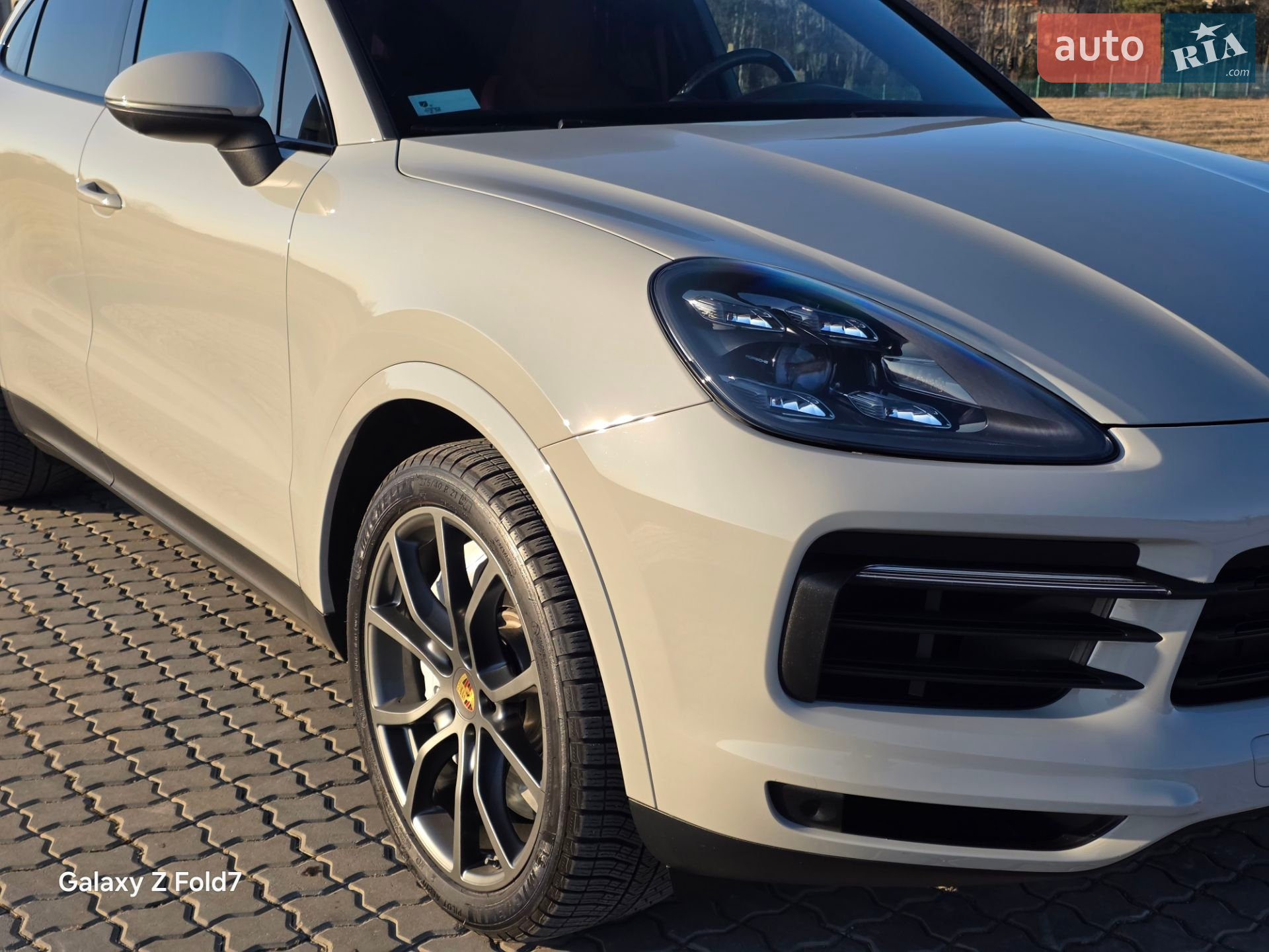 2020 Porsche Cayenne Coupe - мініатюра 23