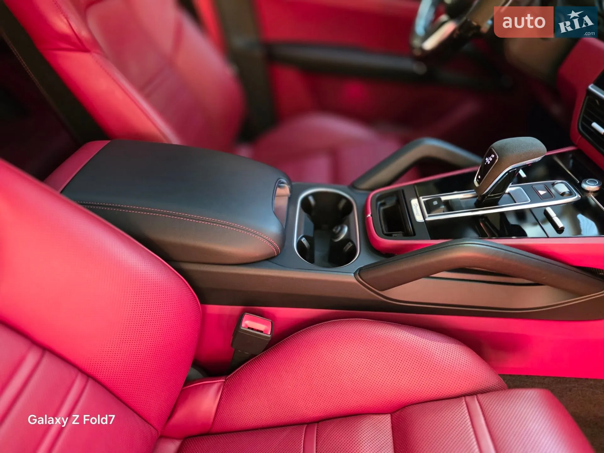 2020 Porsche Cayenne Coupe - мініатюра 46