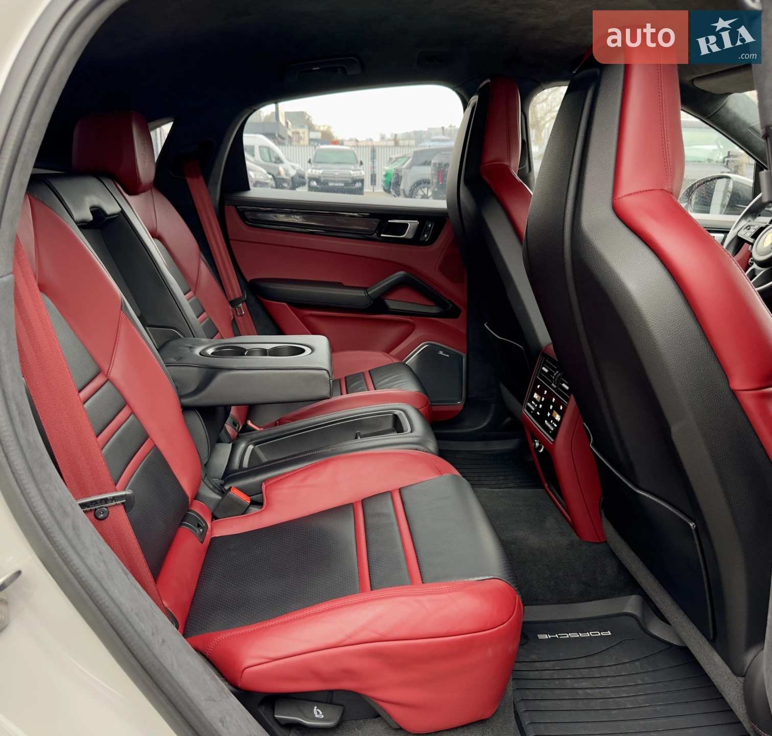 2021 Porsche Cayenne Coupe - мініатюра 49