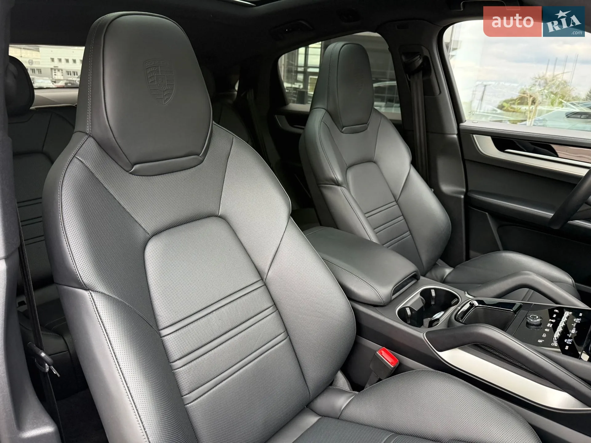 2024 Porsche Cayenne Coupe - мініатюра 35