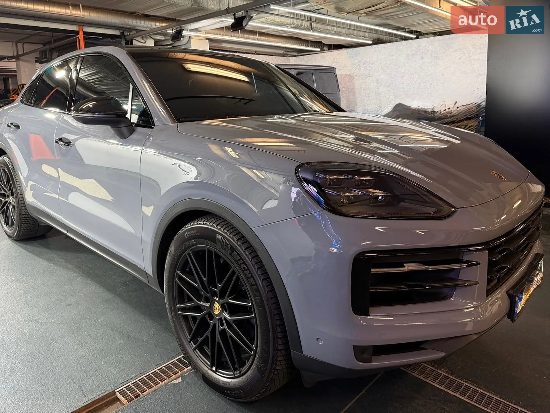 2023 Porsche Cayenne Coupe - мініатюра 2