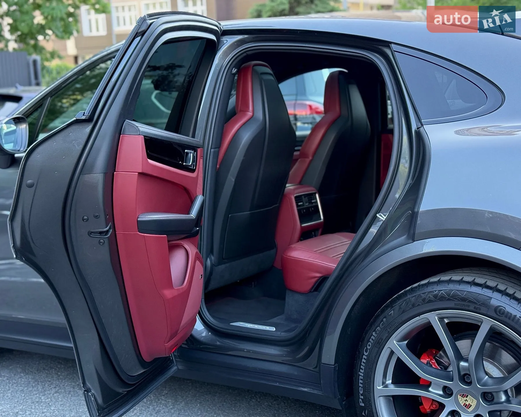 2019 Porsche Cayenne Coupe - мініатюра 23