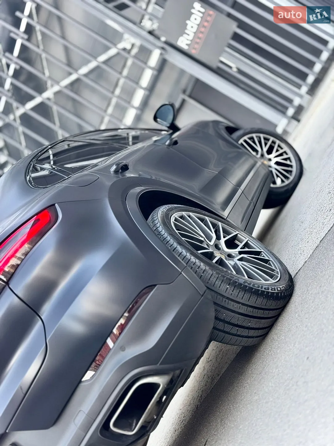 2019 Porsche Cayenne Coupe - мініатюра 30