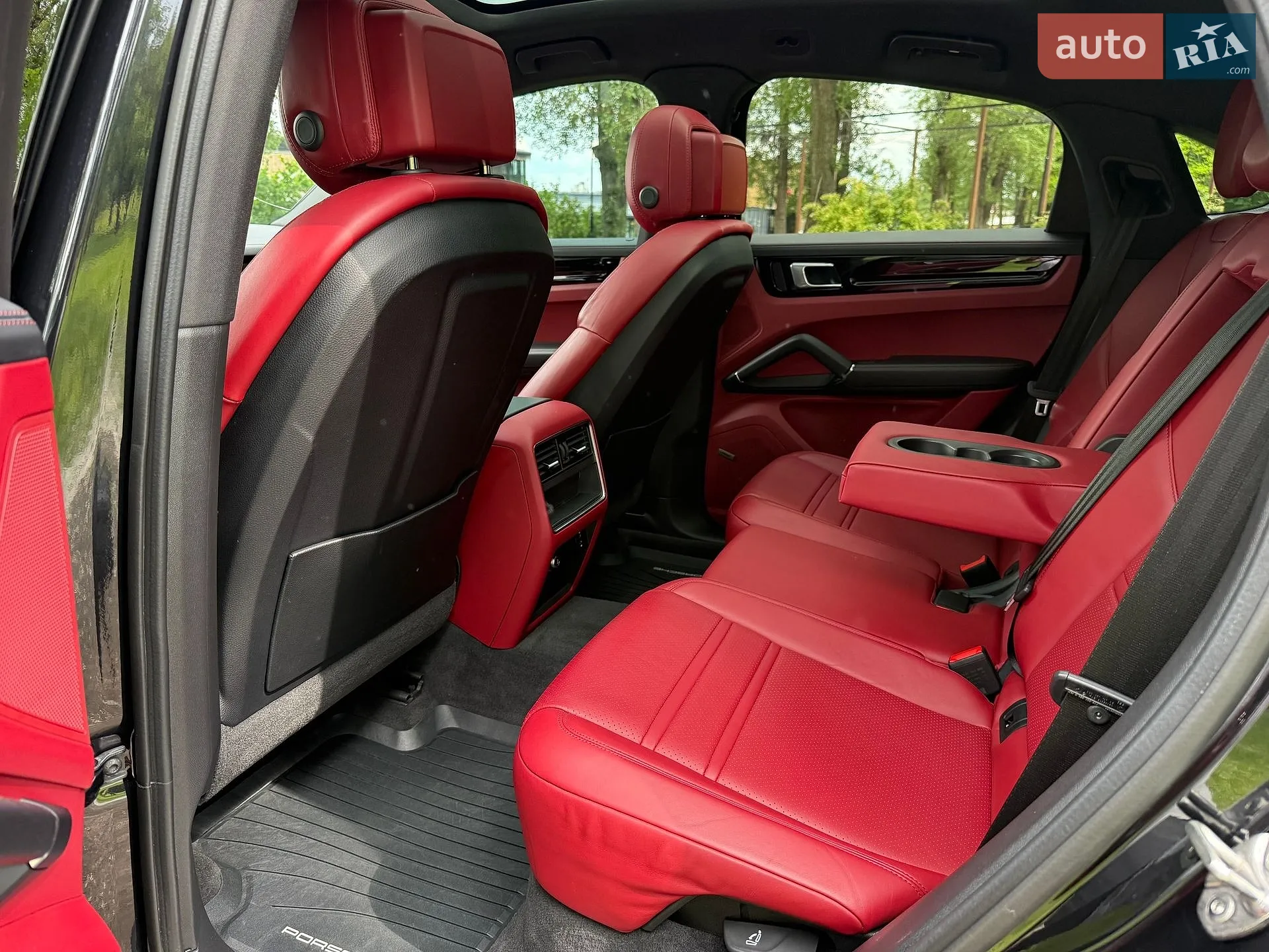 2022 Porsche Cayenne Coupe - мініатюра 22