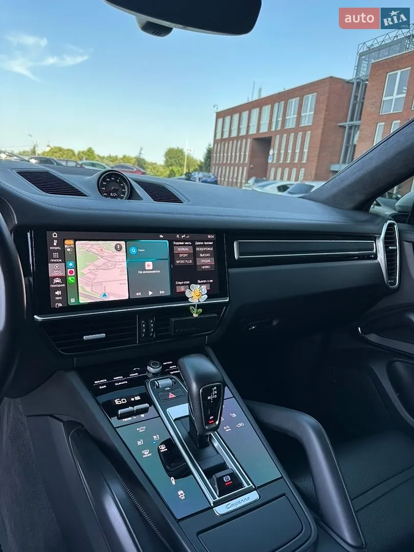 2020 Porsche Cayenne Coupe - мініатюра 14