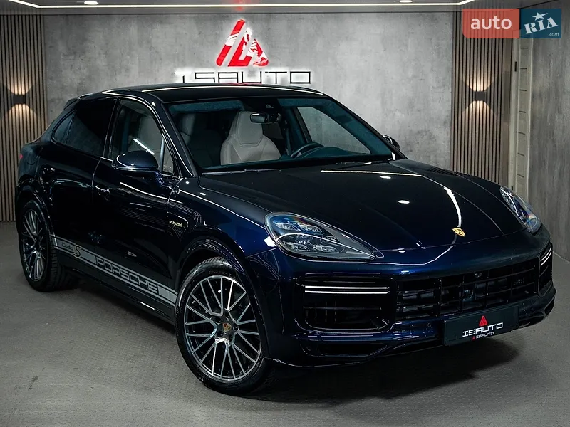 Porsche Cayenne Coupe 2021