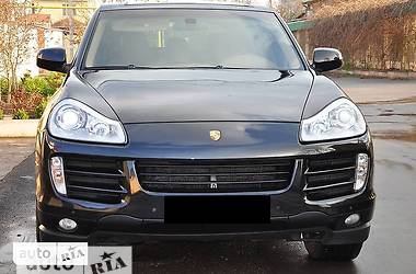 Позашляховик / Кросовер Porsche Cayenne 2009 в Чернівцях